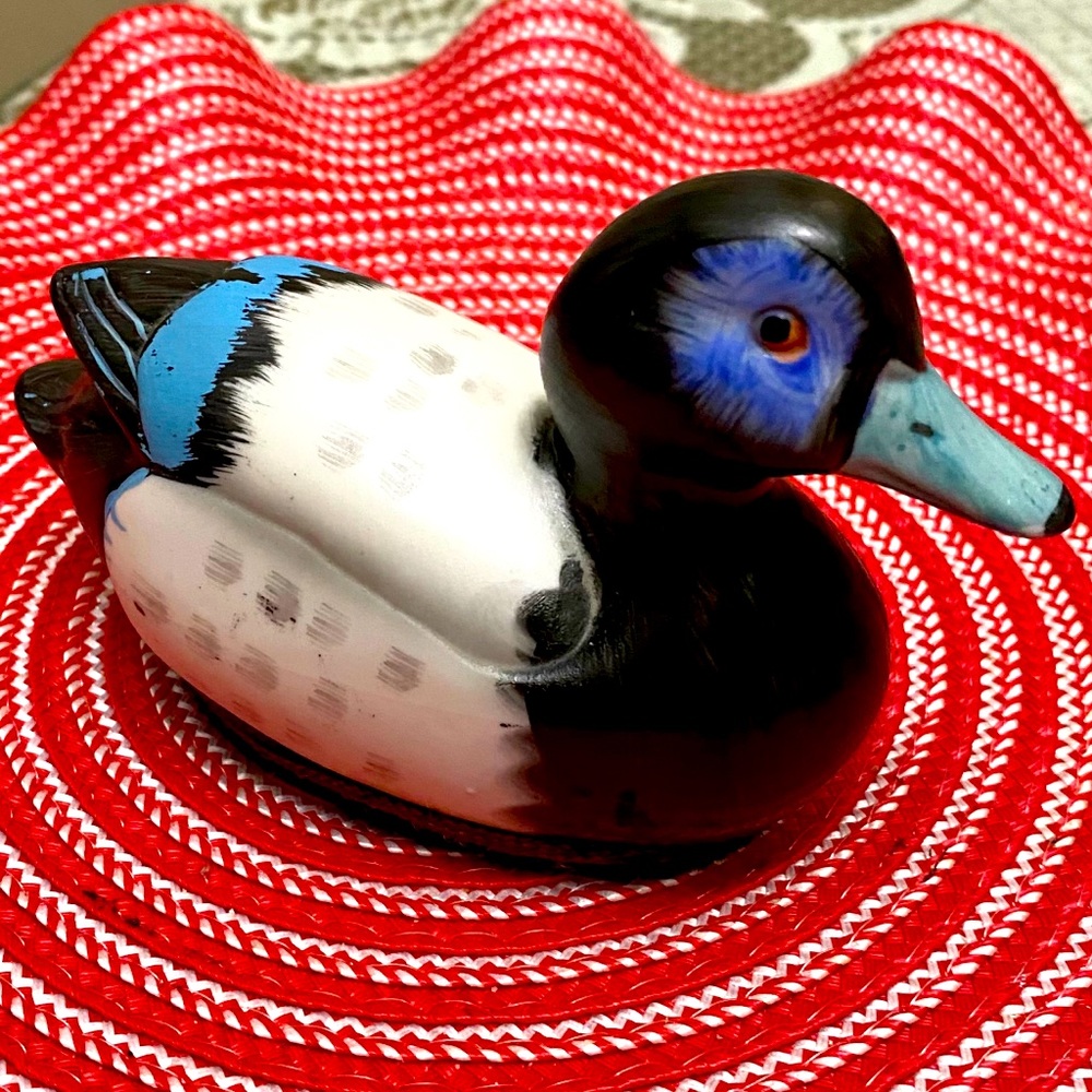 VINTAGE JASCO SMALL DUCK DECOY LINT REMOVER/DECOR